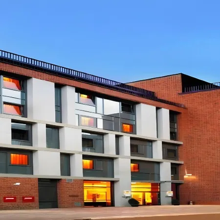Nexto Dormero Hotel Budapest Отели рядом с достопримечательностью «Железнодорожный вокзал Ньюгати»