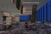 Four Points by Sheraton Bekasi - 朝食