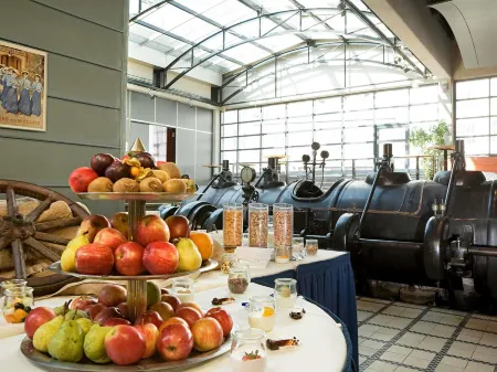 Novotel Hannover Отели рядом с достопримечательностью «Ганноверская Высшая школа музыки и театра»