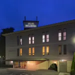 هاتشينوهيه بارك هوتل فنادق في 