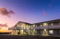 Super 8 by Wyndham Fort Bragg Hotels in Fort Bragg
