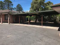 Botanic Apartments Hotel di Koroit