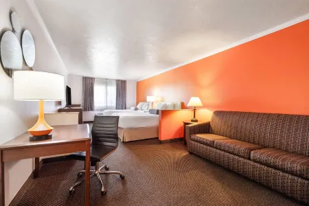 Howard Johnson by Wyndham Oacoma Hotel & Suites
