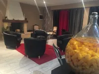 L'Art Dit Vin Hotels in Lagorce