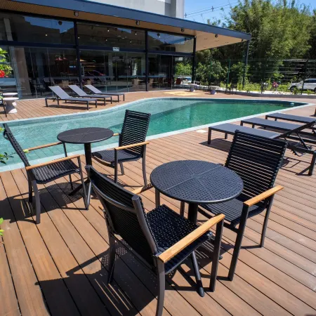 Liwe Hotels