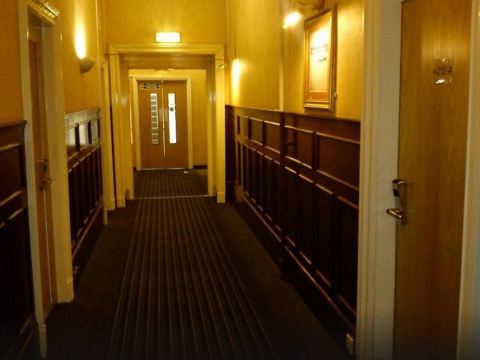 더 스테이션 호텔