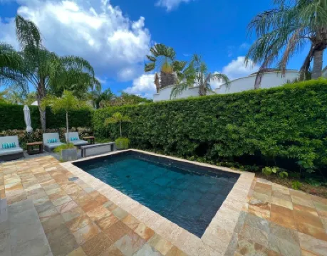 Villatre 2 Bedroom Villa Hotels in 