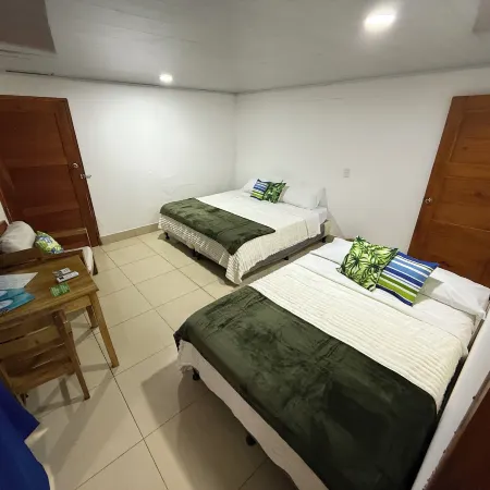 Emerald Luxe Suites