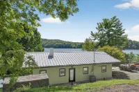 Lakefront Getaway With Private Dock & Scenic Views 3 Bedroom Home