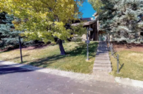 2BD Fairway Nine Golf Condo + Free Resort Amenities Hotels in Sun Valley