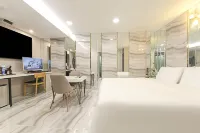 YTT Hotel