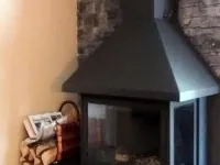 4 Rooms for 10 People