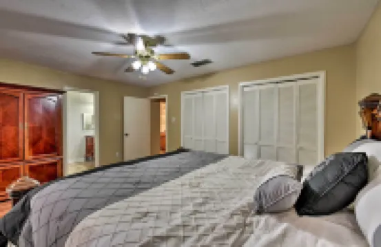 寵物友好的密蘇里城家庭，帶有圍欄院子！