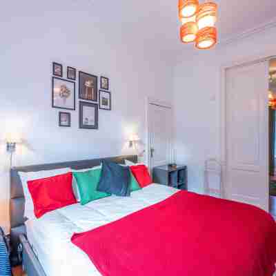 Euro Edens Brussels - Cozy Family Suite Rooms
