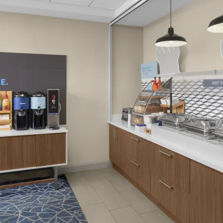 Holiday Inn Express & Suites BOSTON - CAMBRIDGE by IHG