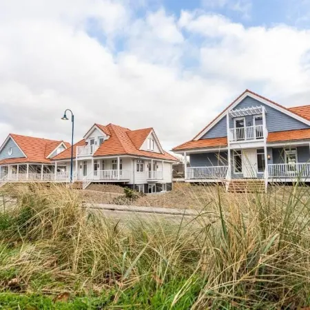 Hampton Home B&B Suites