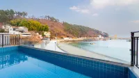 Geoje Island East Pool Villa