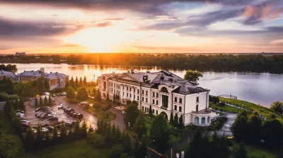 Волжская Ривьера Отели в г. 
