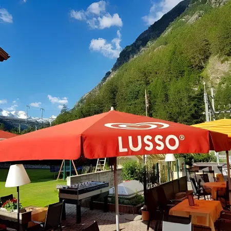 Typically Swiss Hotel Täscherhof