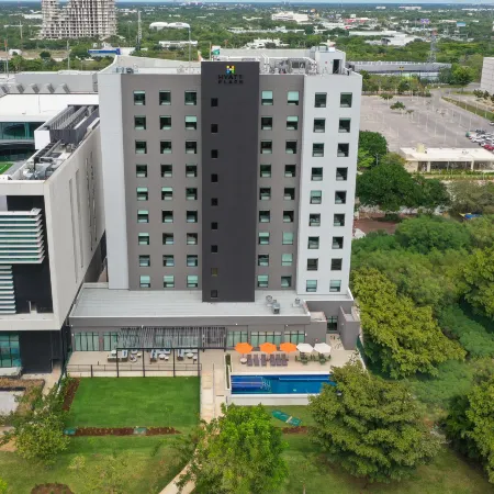 Hyatt Place Merida/ Via Montejo