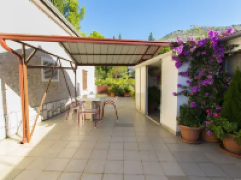 Apartments Pavlina Hotels in Starigrad