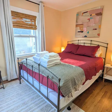 Stylish Durham Retreat - Walkable, Sleeps 6