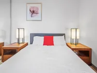 Central 1-Bed Apartment with Secure Parking - 3-Star