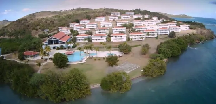 Private Ocean Front Via Maris Villa with Big Pool @ Culebra, Recently Refreshed!