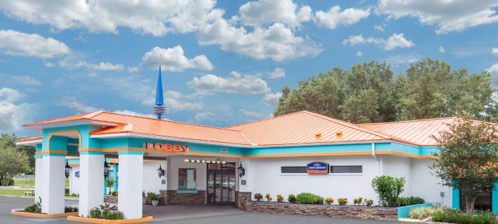 Howard Johnson by Wyndham Ocala FL I-75 Hotele w: Ocala