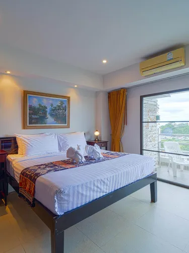 รูปภาพของBeachfront 2 bed Condo with SeaviewBW2)