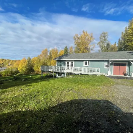 Enchanting whole home on Nancy lake with WiFi in Willow Alaska!