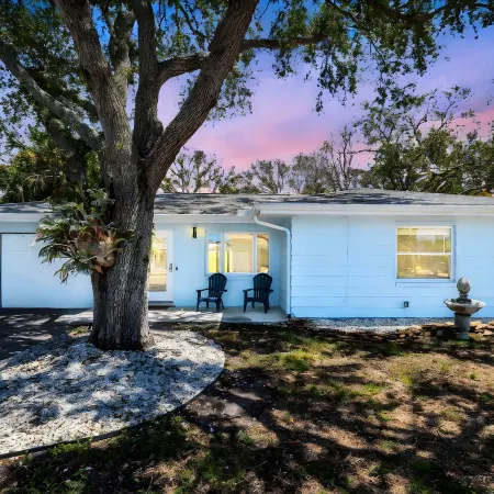 Home with Pool & Hot Tub Close to Beach