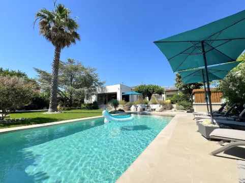 Villa Balāo - Guesthouse Men Only - LGBT