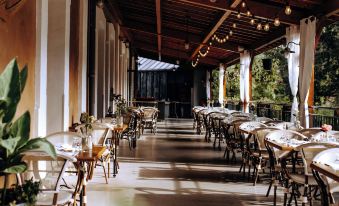 Logis - Hotel Restaurant du Parc - Housity