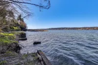 Walk to Beach! Scenic 'wine Studio' in Gig Harbor - Apartments