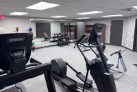 Hawthorn Extended Stay by Wyndham Miamisburg Dayton South - gimnasio