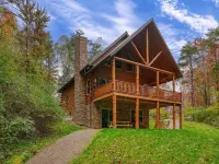 Christine's Chalet Cabin at Trickle Creek Hoteles en Municipio de Marion