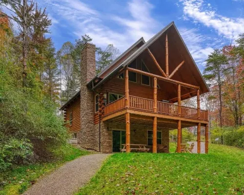 Christine's Chalet Cabin at Trickle Creek Hotels in Marion Township