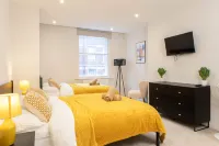 Central Leeds Apartment by Station - Sleeps 7 - Hot Tub