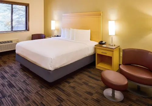 Livinn Hotel Minneapolis South / Burnsville