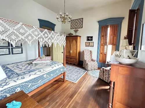 Rising Hall B&B