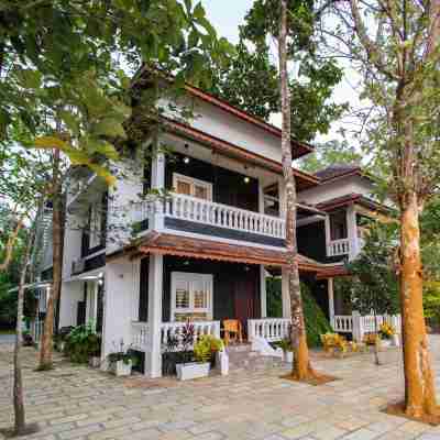Vintage Retreat by ELIVAAS 5BHK Villa Hotel Exterior