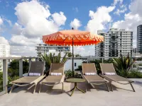 Dolce by Wyndham Miami Beach Hotels near Soundscape Park