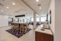 Hampton Inn Winchester N/Conference Center - breakfast