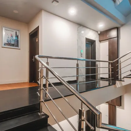 Travinities Hotel Asilo Prime