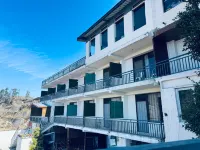The Bliss Dhanaulti Hotels in Kempty Range