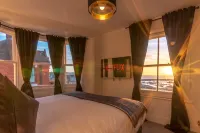 Luxury Ramsgate Harbour View By ADLIV - Homestays