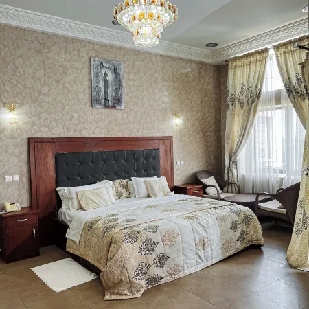 MB PRESTIGE LIVING