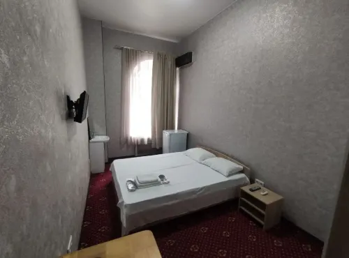 Yani Guest House