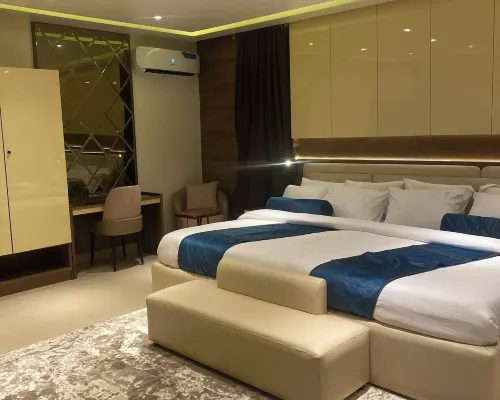Frank N Hotels Hotels in Warri